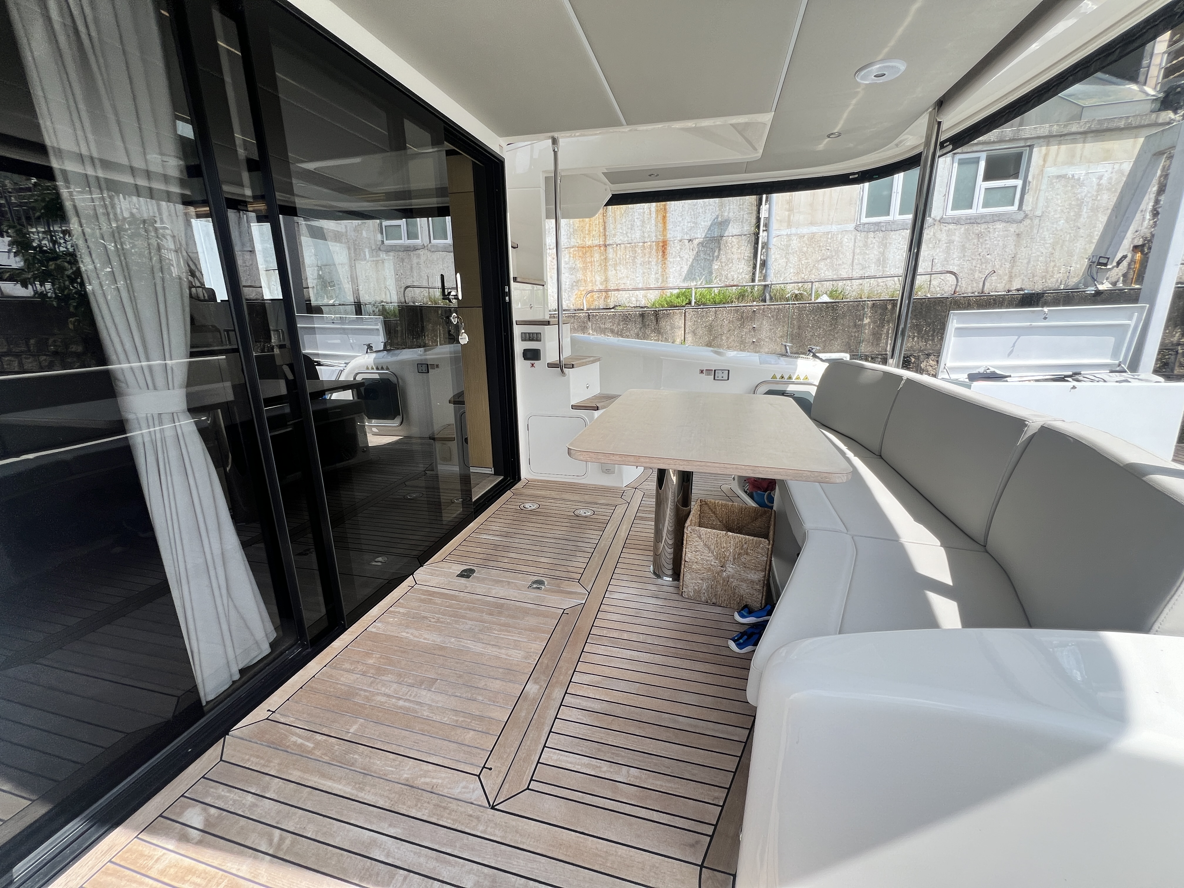 2019 Absolute Navetta 48